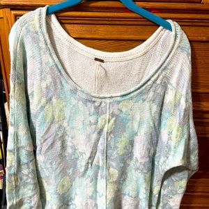 Free People Flower Bomb
Slouchy Angora Rabbit Wool
Sweater Large Multicolor